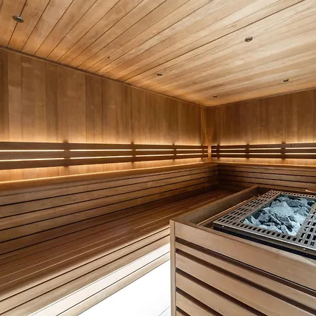 Chalet De Luxe Avec Espace Detente A Le Praz, Proche Des Pistes Et Commodites - Fr-1-568-42 *